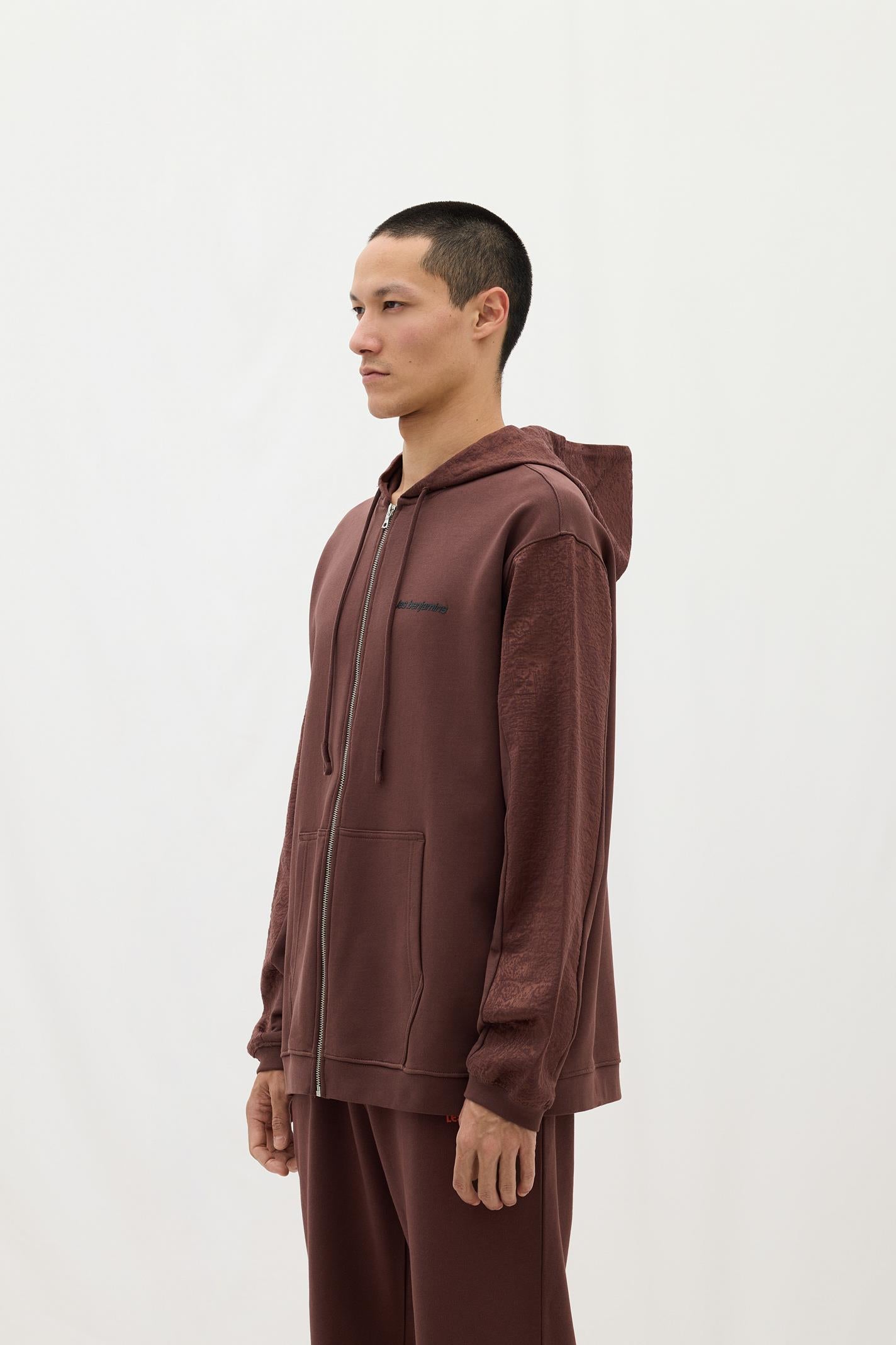 RELAXED ZIP HOODIE 001