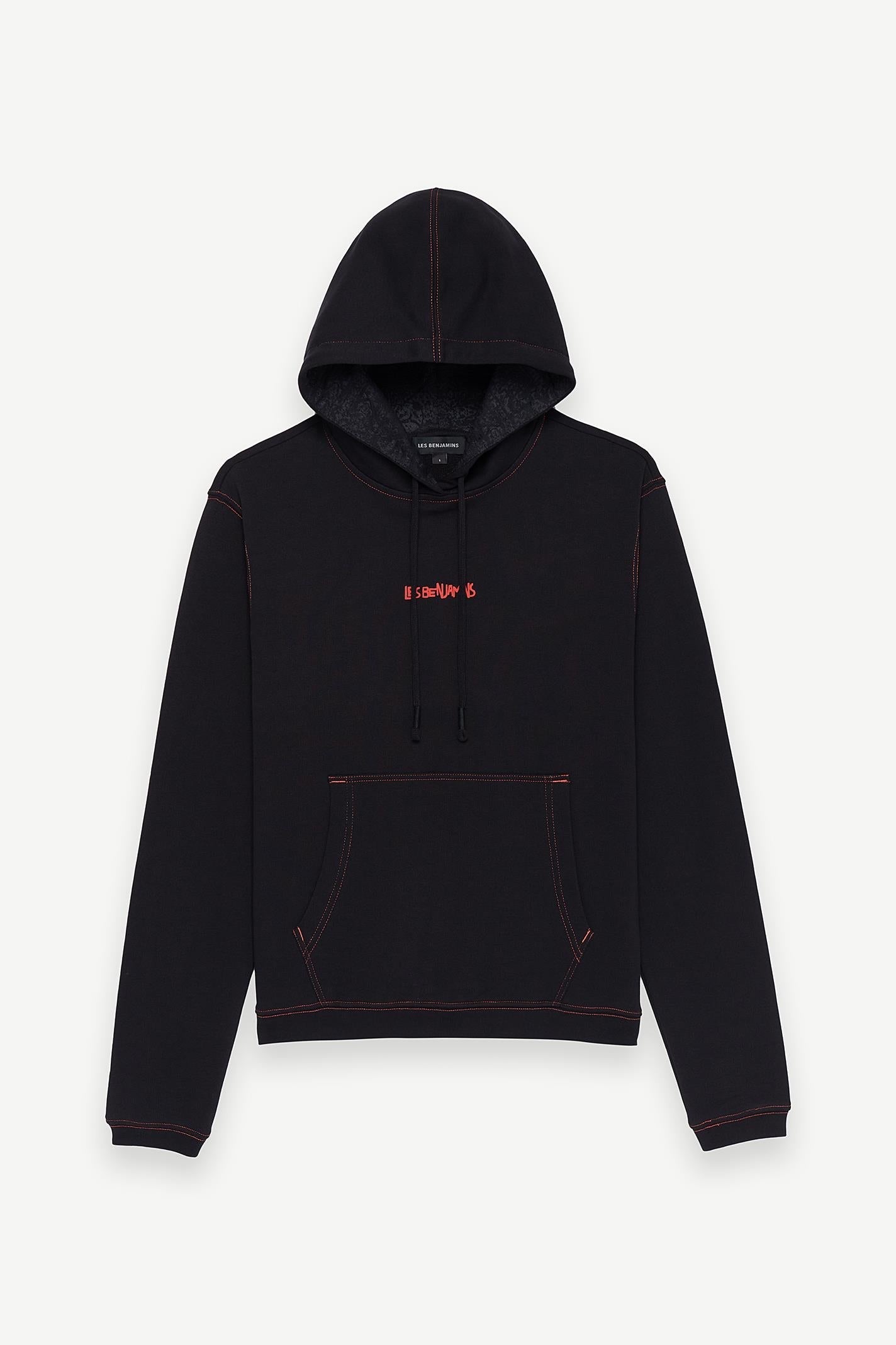 HOODIE 001