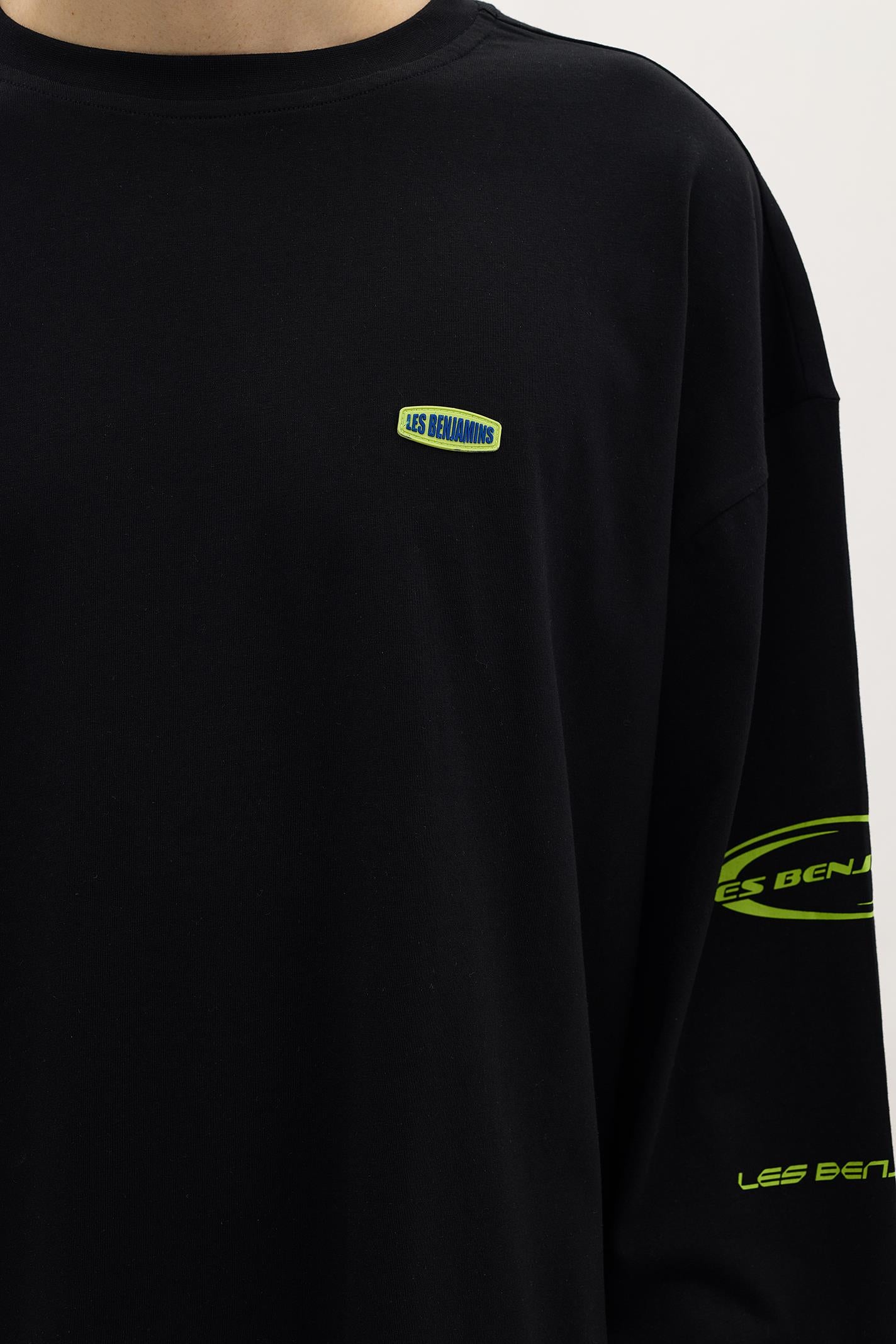 OVERSIZED LONG SLEEVE TEE 003