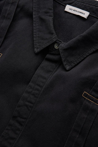 PLEAT DETAILED SHIRT