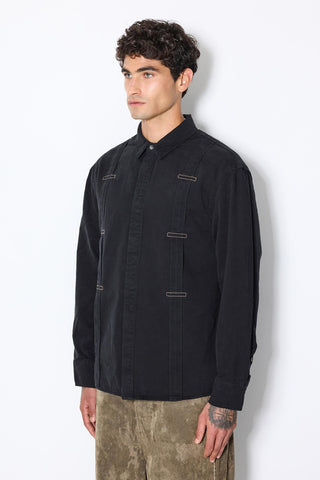 PLEAT DETAILED SHIRT