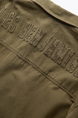 PLEAT DETAILED SHIRT