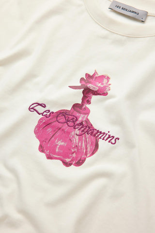 PERFUME PRINTED TEE