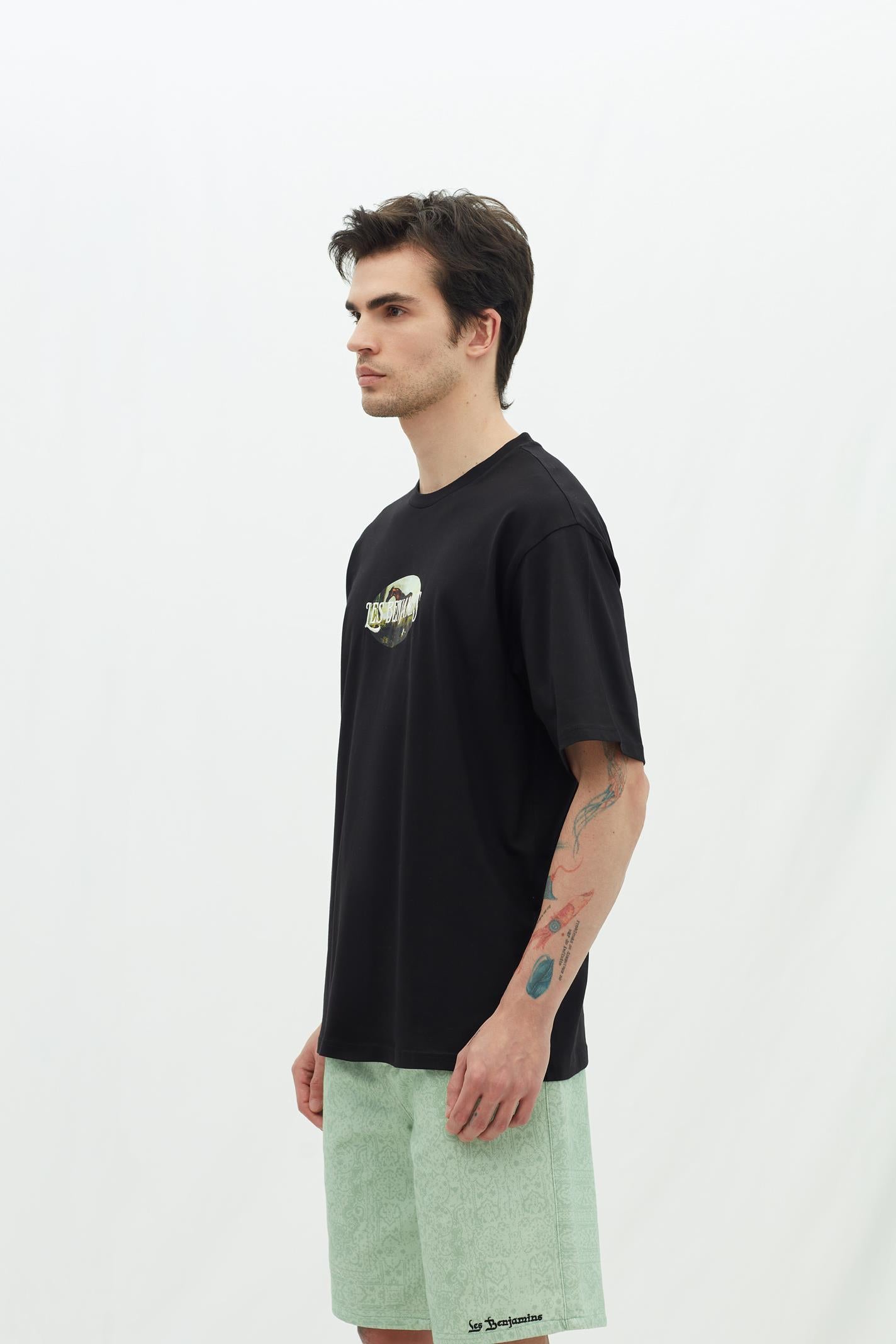 SHORT SLEEVE TEE 011